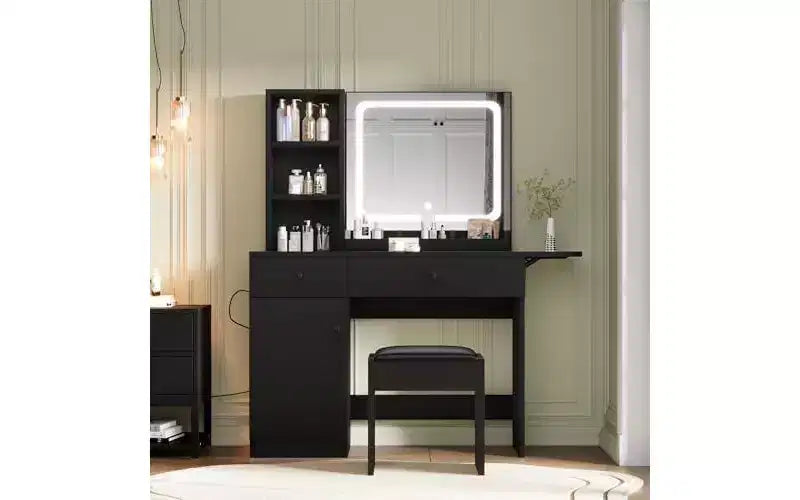 Coiffeuse de chambre avec lumières, commode en bois, commode moderne avec tiroirs, meuble, étagère et tabouret pour coiffeuse.