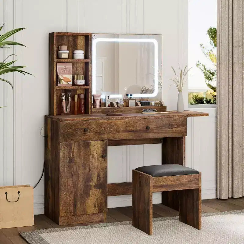Coiffeuse de chambre avec lumières, commode en bois, commode moderne avec tiroirs, meuble, étagère et tabouret pour coiffeuse.